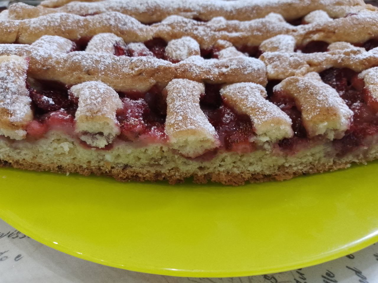 Pirog Tvrojniy S Klybnikoy 16