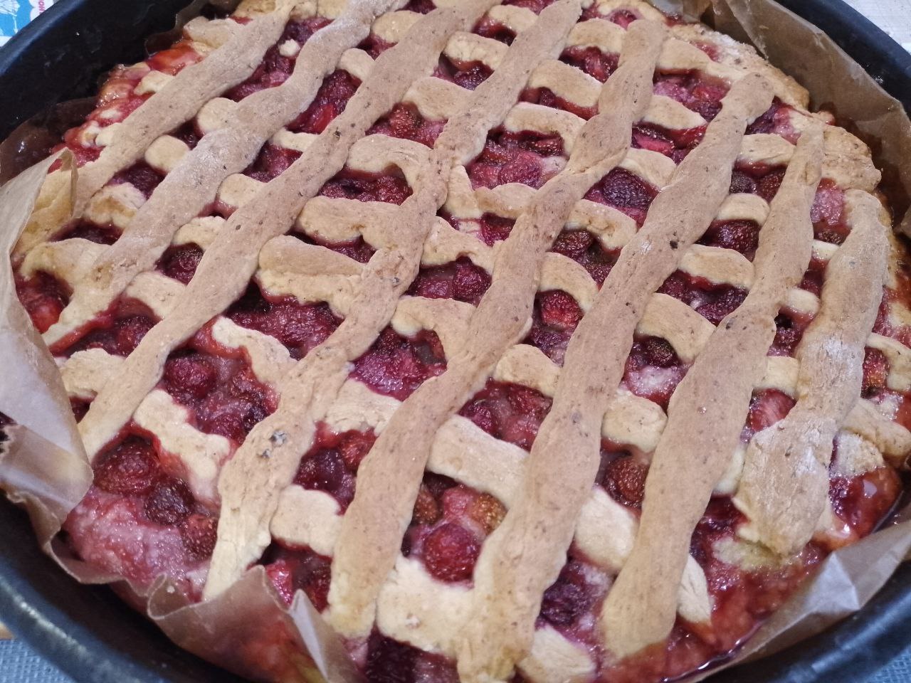 Pirog Tvrojniy S Klybnikoy 13