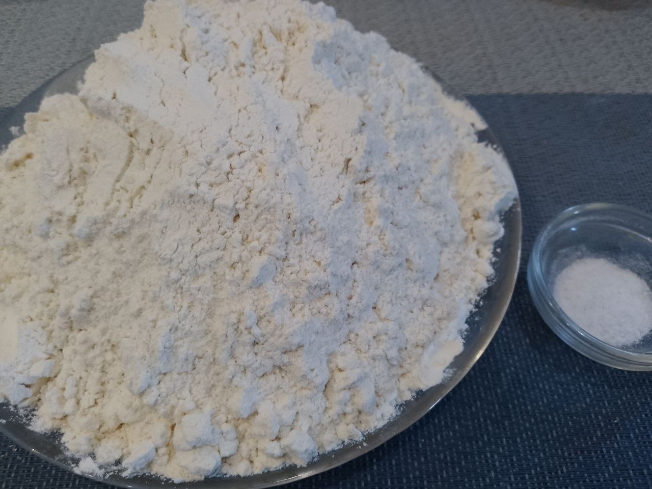 Jareniepirojki so Slivoy 18