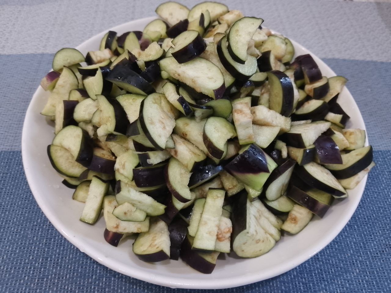 Baklajani S Ovozhami