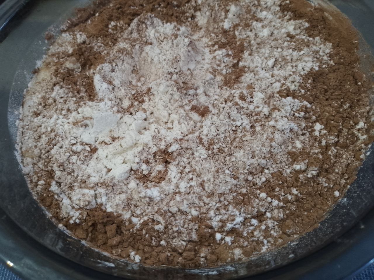 Chkoladniypirog S Klybnikoy 5