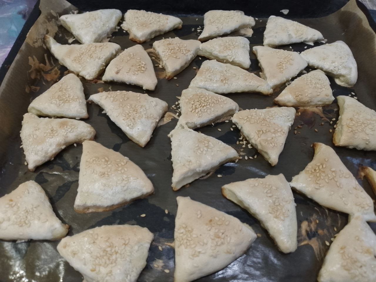 Pezhene V Glazyri 20