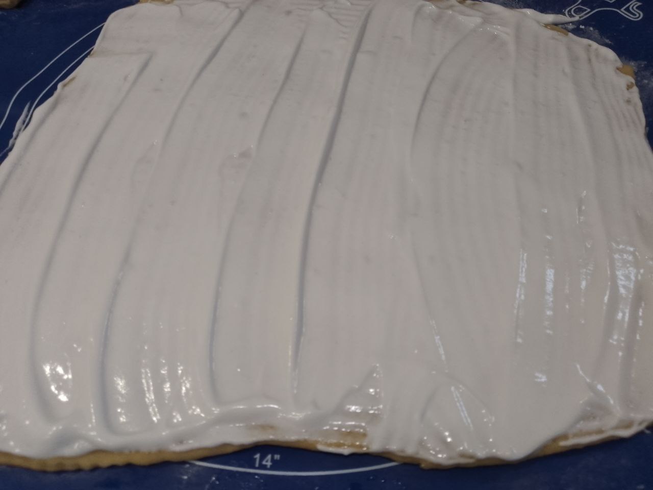 Pezhene V Glazyri 17