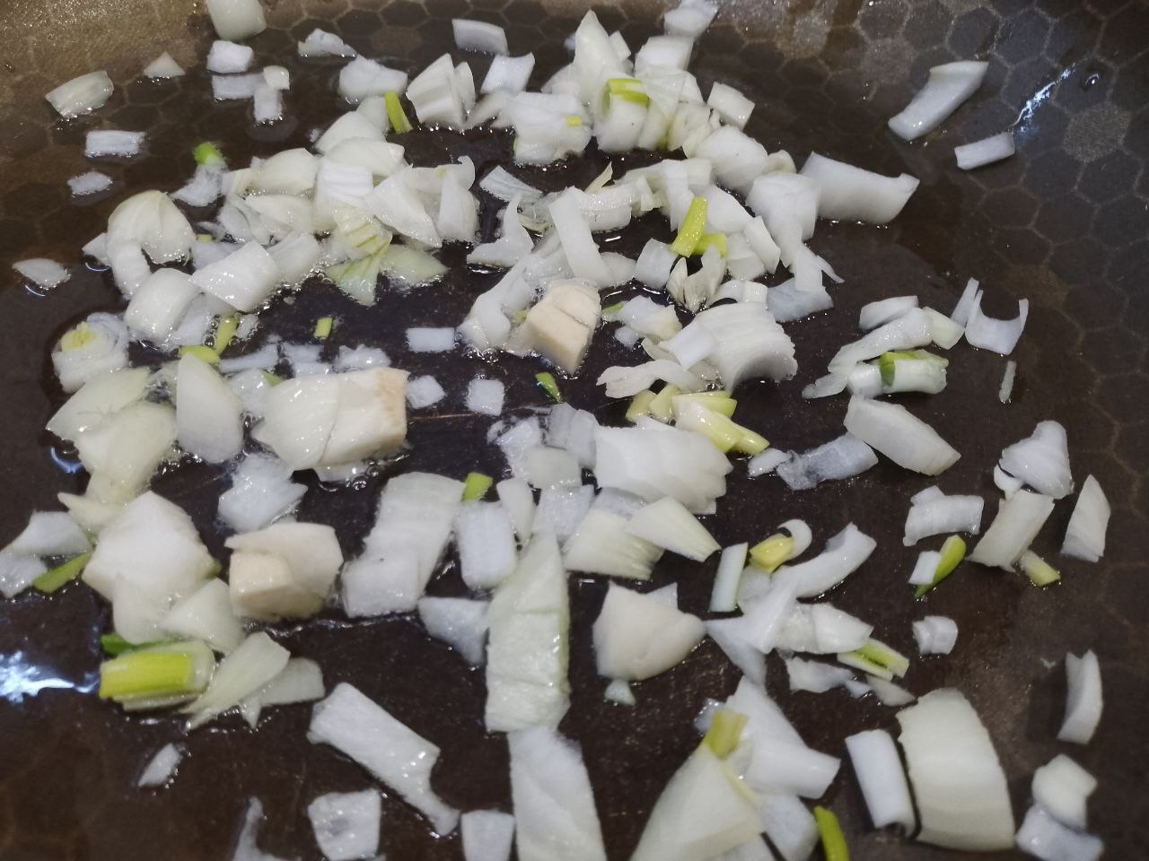 Lavach V Kluarre S Nazhinkoy 2