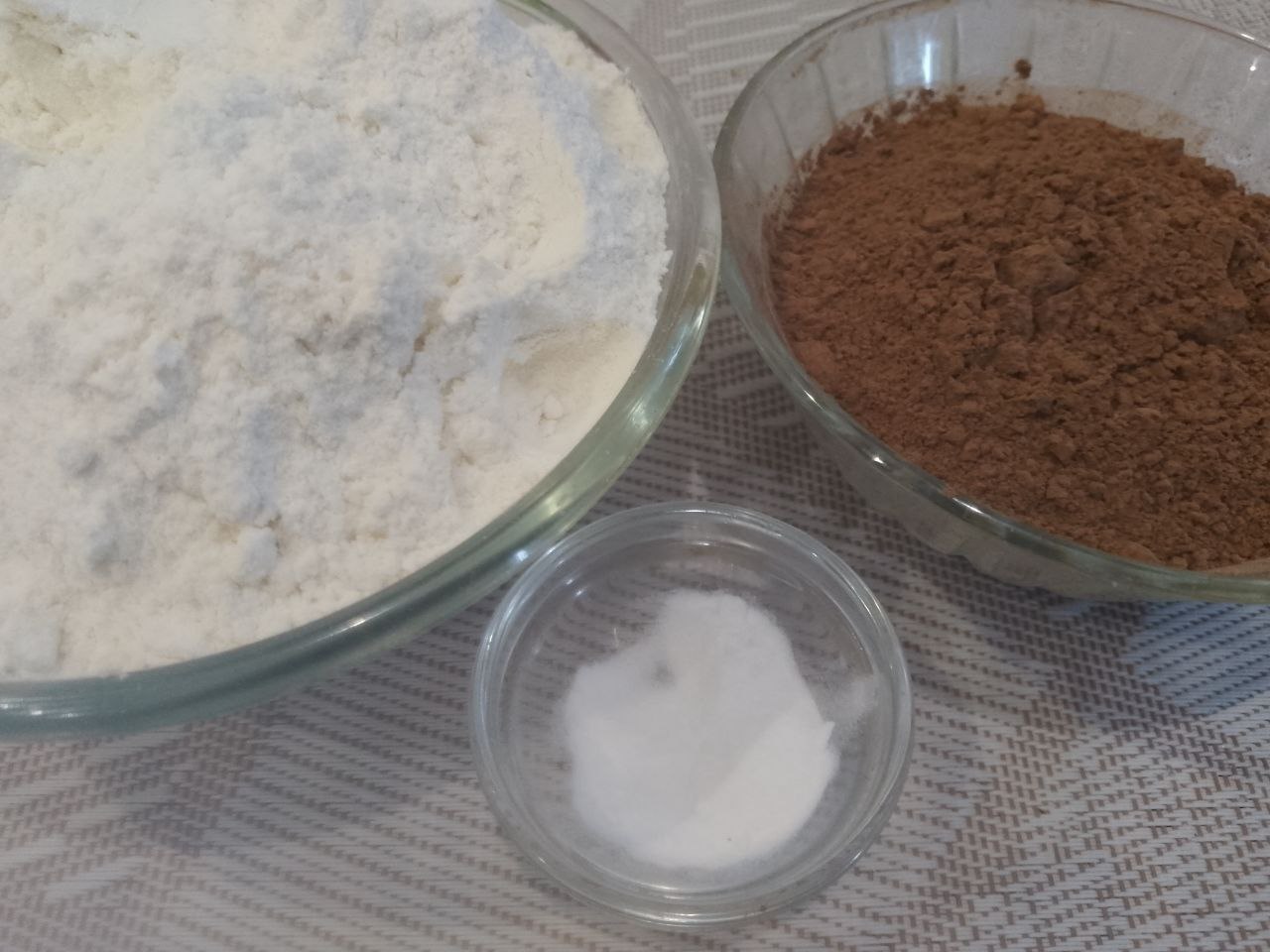 Pirogchokoladniy S Kremom 3