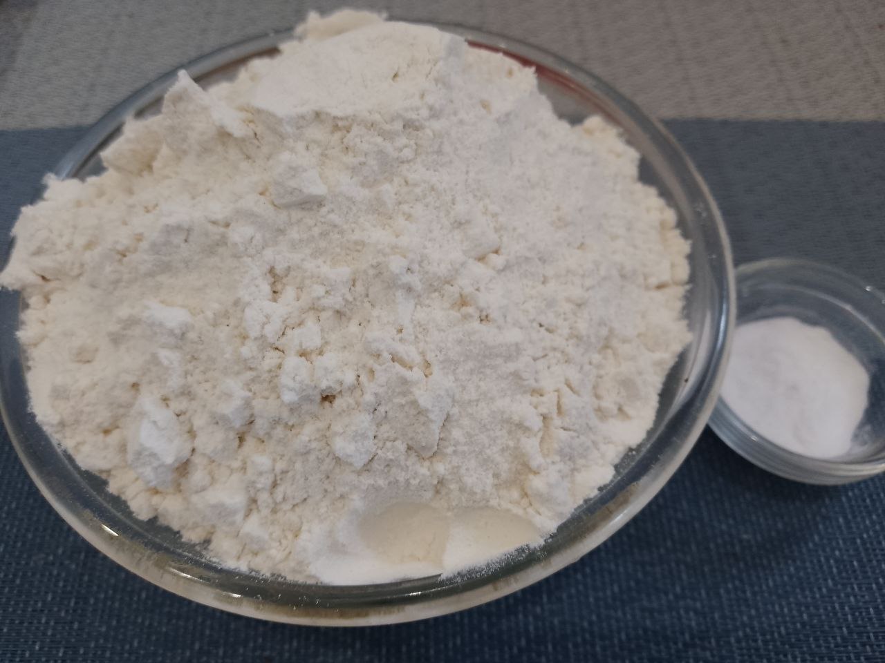 Pirog Tvrojniy S Klybnikoy 4