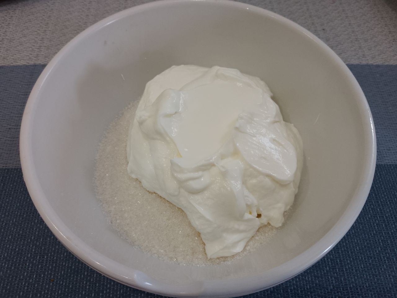 Tvorojniy Desert 1